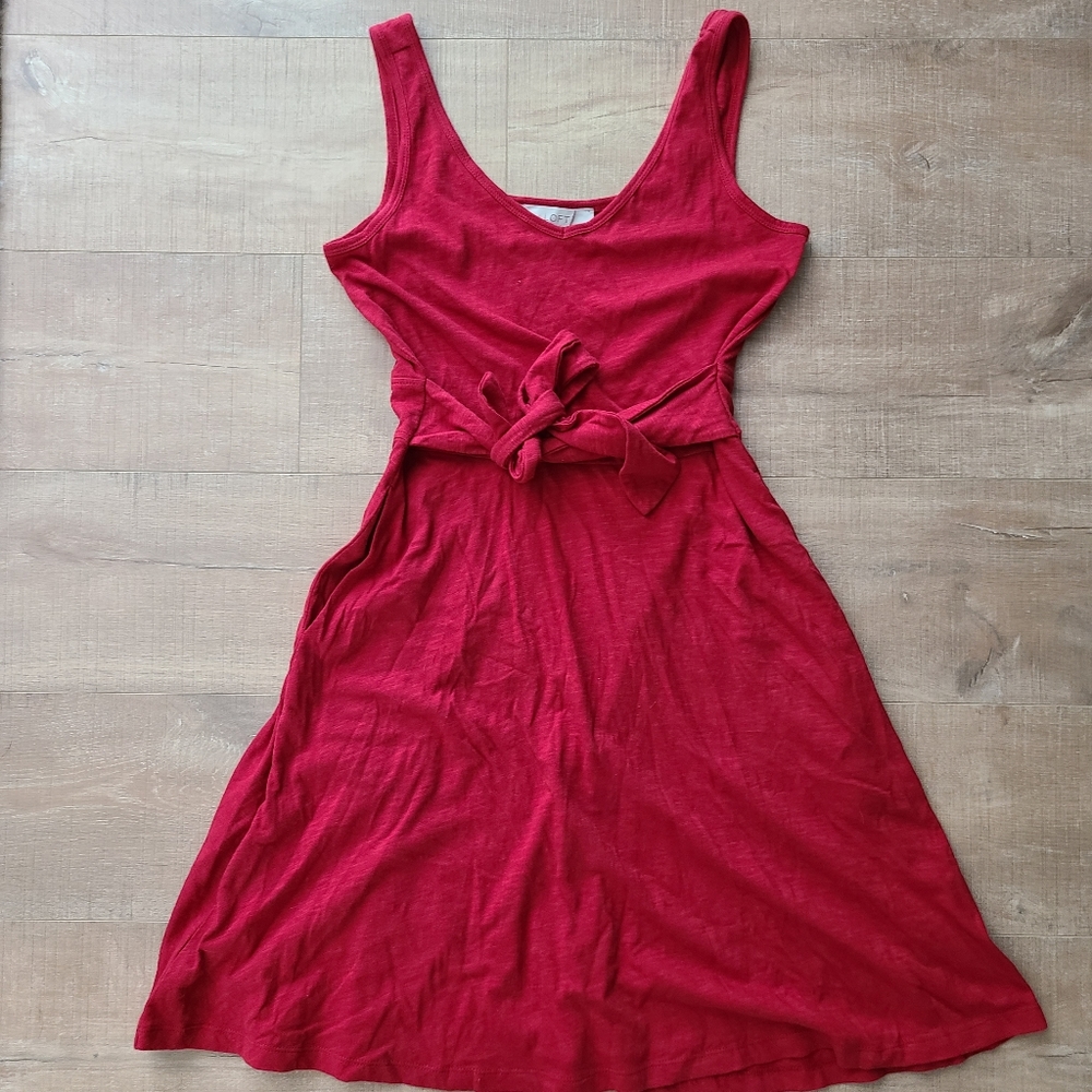 Loft Dress - Picture 4 of 5